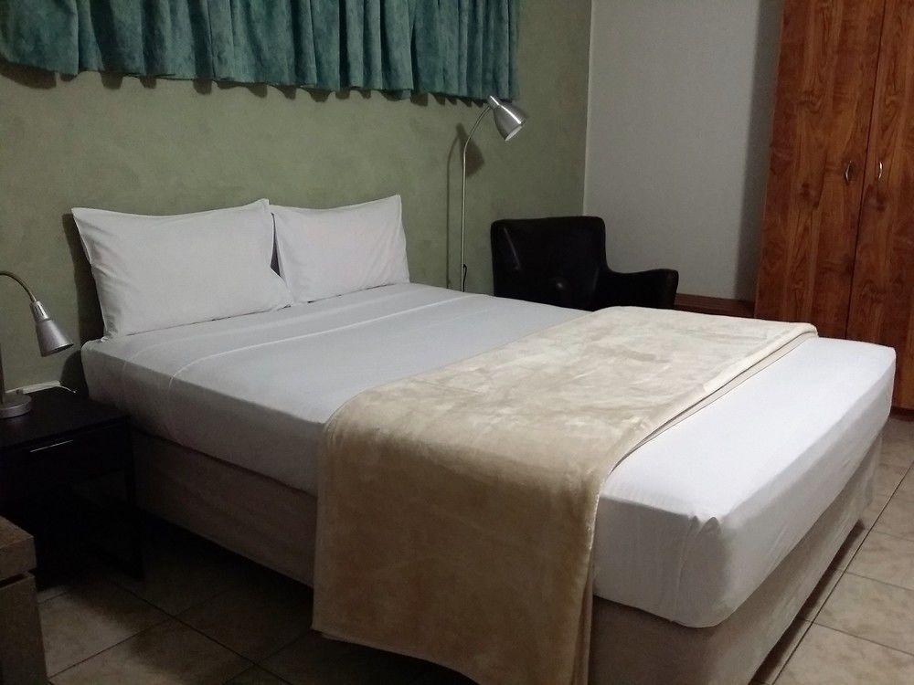 Galaxy Mackay Motor Inn ภายนอก รูปภาพ