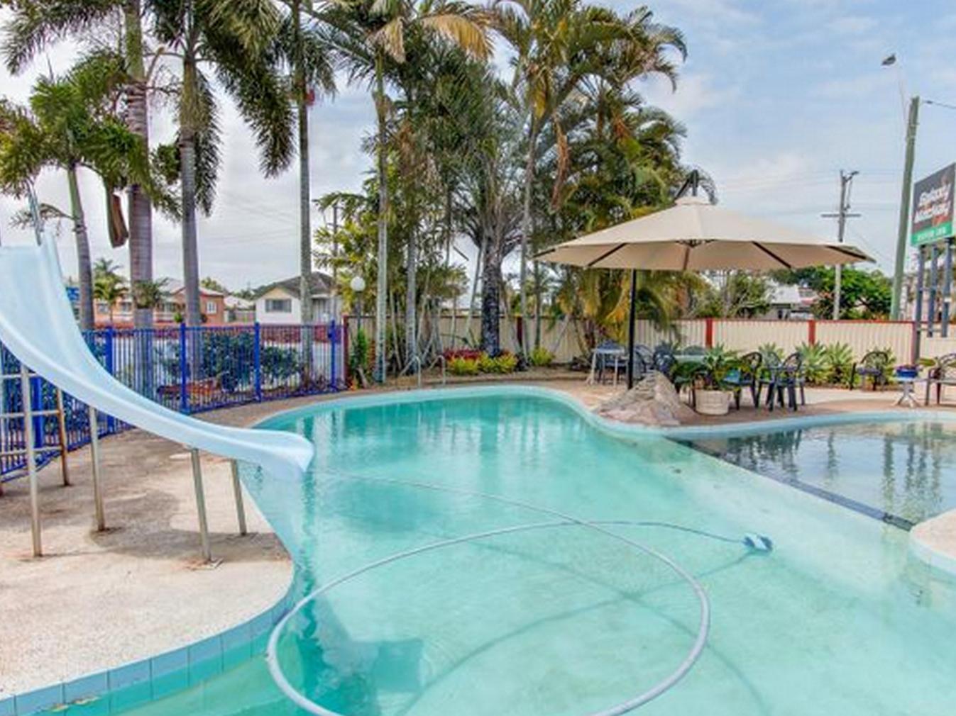 Galaxy Mackay Motor Inn ภายนอก รูปภาพ