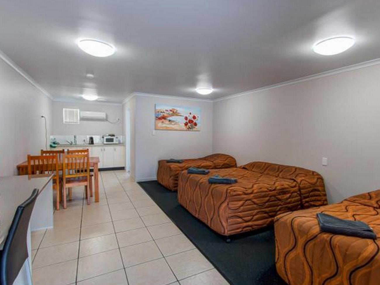 Galaxy Mackay Motor Inn ภายนอก รูปภาพ