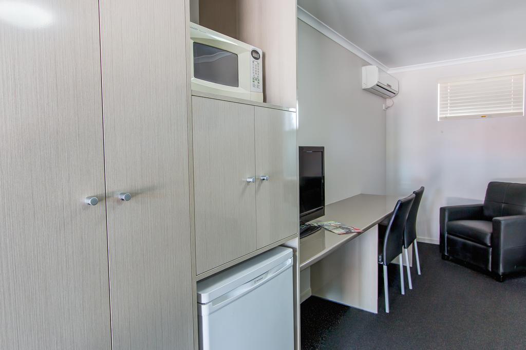 Galaxy Mackay Motor Inn ภายนอก รูปภาพ